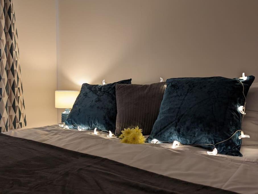 Beautiful 2 Bedroom Flat Overlooking Golf Course Карнусти Экстерьер фото